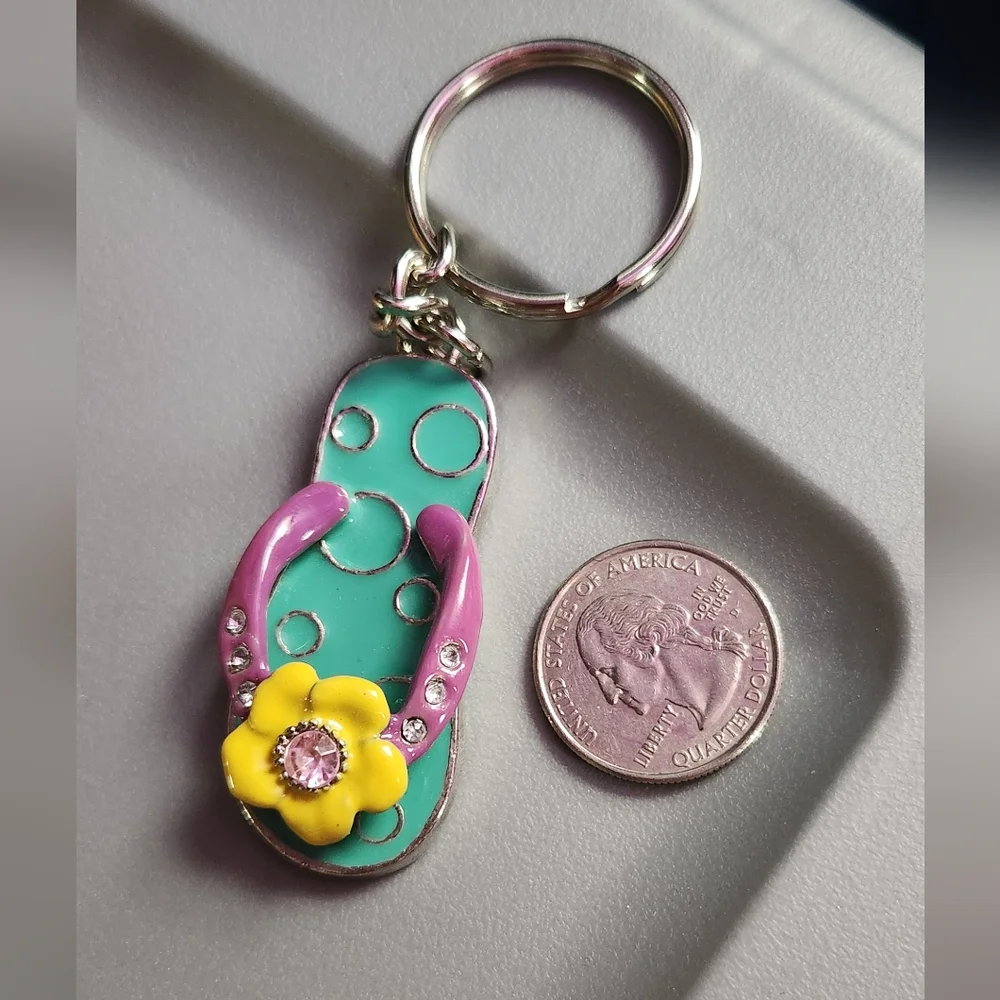 10/$20 Colorful Flip-Flop Keychain - Picture 1 of 2